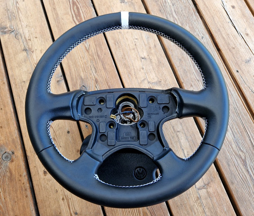 Volant cuir neuf - vw, volkswagen