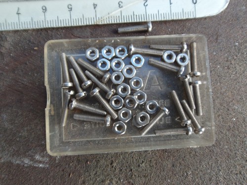Visserie inox pour replacement