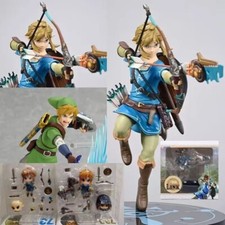 Figurine Collector Statue