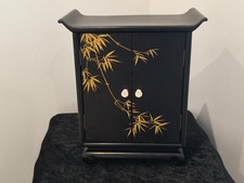 BELLE ARMOIRE A BIJOUX EN BOIS  LAQUE PAR THANH LEY VIETNAM INDOCHINE 