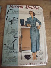 ANCIEN PATRON ECHO DE LA MODE ROBE COUPE PRINCESSE ET PLI COUCHE    TAILLE 44
