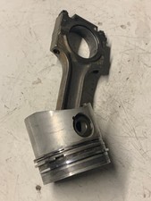 Piston bielle BMW E 30/34 -324