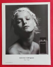 PUBLICITE PRESSE Parfum For Her de NARCISO RODRIGUEZ Egérie Carmen CASS 2008