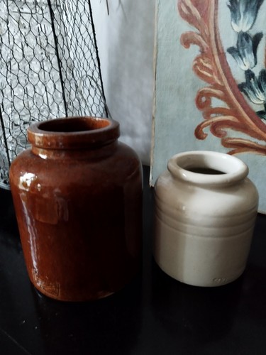 Pot moutarde en grès - x,