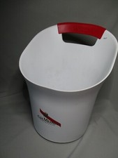 AM451 SEAU A CHAMPAGNE GH MUMM PLASTIQUE BON ETAT