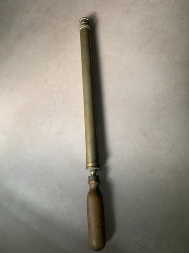 Pompe ancienne laiton - en,