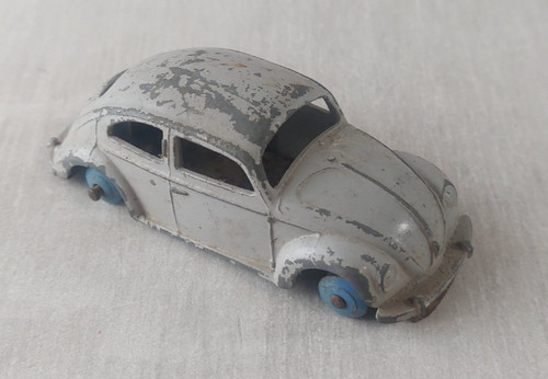 Ancienne voiture coccinelle - ancienne,