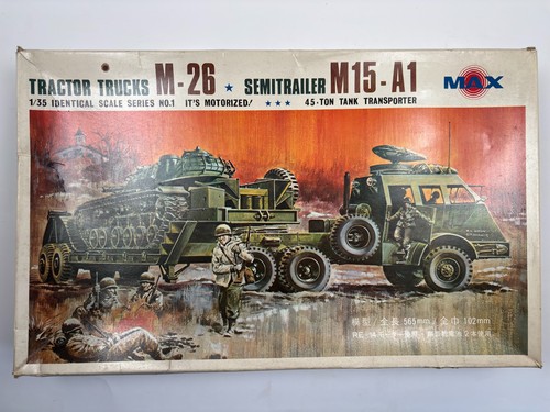 Max model army tractor - model,