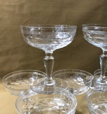 1 coupe à champagne cristal