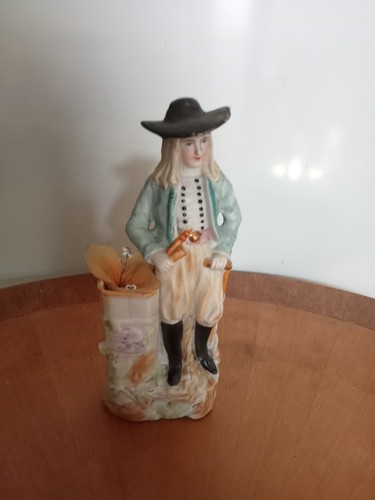 Statuette biscuit 1880 - biscuit,