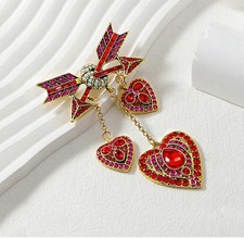 Broche Rétro Flèche Coeur Rouge Doré