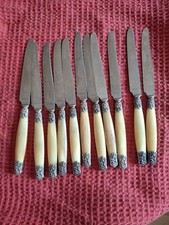 11 ANCIENS COUTEAUX à Dessert