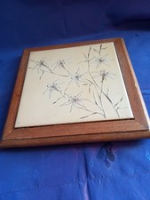 DESSOUS DE PLAT      BOIS et