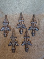 Lot 5 pointes de grille