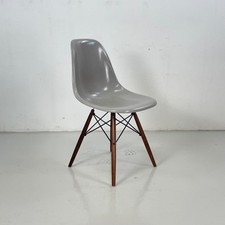 Eames Dsw Chaise Herman Miller Noyer Cheville Base 50s 60s Très Rare Léger Gris
