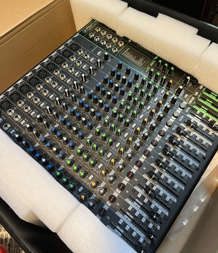 Open box mackie profx16v3 - open,
