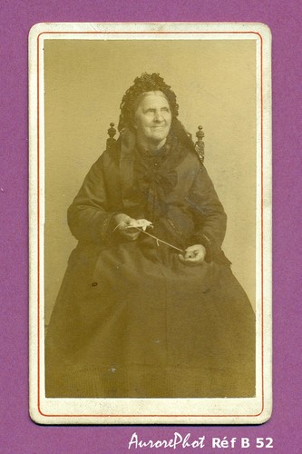 Cdv vieille femme avec coiffe - cdv,