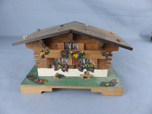 Vintage chalet boite musique - chalet,