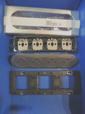 1 prise complete quadruple celiane titane Legrand