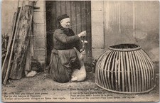 24 En perigord - une gaveuse d'oies