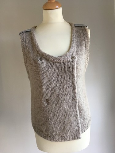Gilet sans manche - des, petits