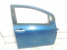 porte avant droit TOYOTA YARIS