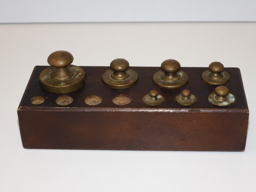 Ancienne boite poids - -ancienne,