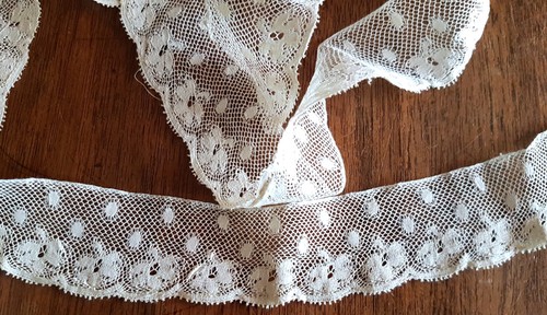 Dentelle ancienne 100 cm x - -ancienne,