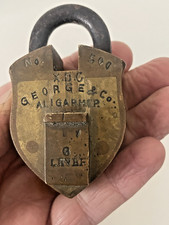 Ancien cadenas  en laiton Georges&co N°500.