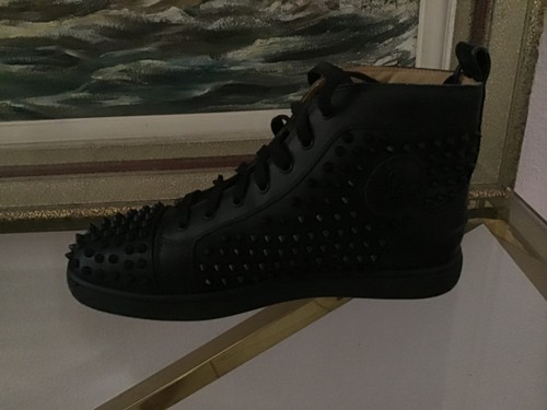 Chaussures christian louboutin - christian,