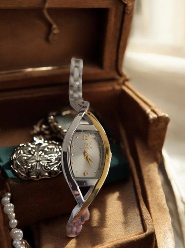 Montre femme vintage - , clyda
