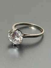 Bague solitaire en argent 925