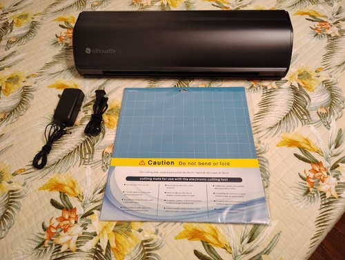 Silhouette cameo alpha - alpha, 12"