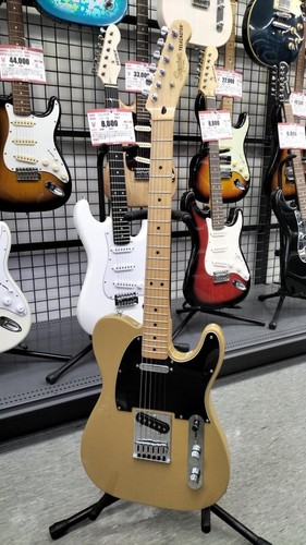 Guitare électrique squier - électrique,