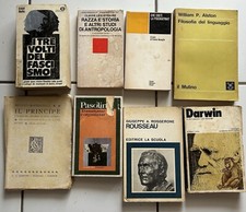 Lot de 8 livres Littérature philo en Italien Rousseau Darwin Macchiavelli Levi