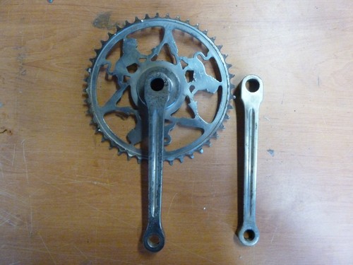 Ancien vélo pédalier peugeot - pédalier,