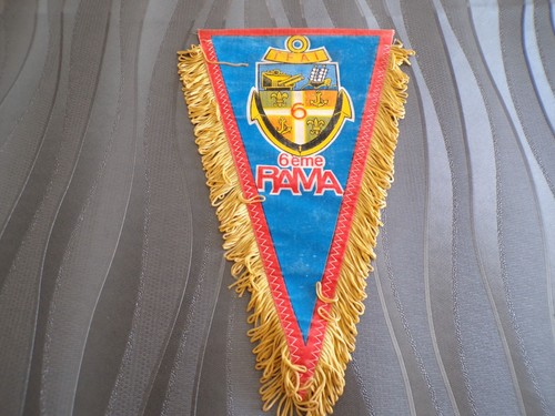 Fanion militaire - du, 6°