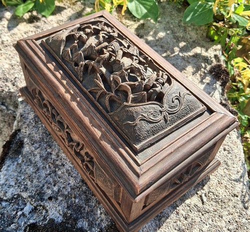 Boîte bois sculpte - boÎte,