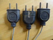 3 anciennes fiches prises