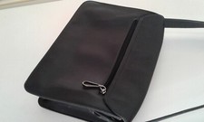 Sac main - ou, a