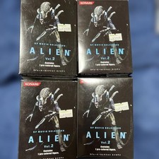 KONAMI Alien Figures Alien