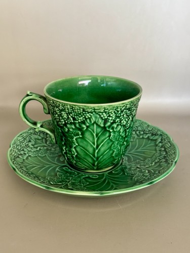 Tasse sous en - et, sa