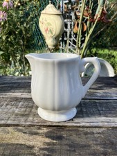 Pot à lait - Gien ? - Faïence blanche - Terre de Fer
