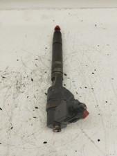 0445110121 INJECTEUR / 834651