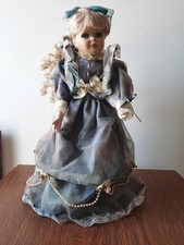 POUPEE ANCIENNE AUTOMATE MUSICALE