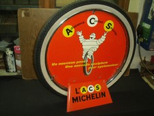 SUPERBE TOLE PRESENTOIRE