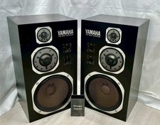 Paire d'enceintes de moniteur