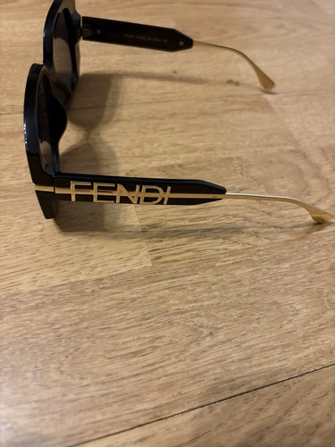 Lunettes soleil fendi - lunettes, de