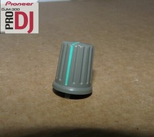 100% ORIGINAL OCCASION BOUTON LOW EQ  PIONEER DJM-300 LOW EQ  KNOB USED DJM-300.
