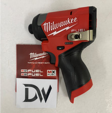 Milwaukee M12 FID2 12 V